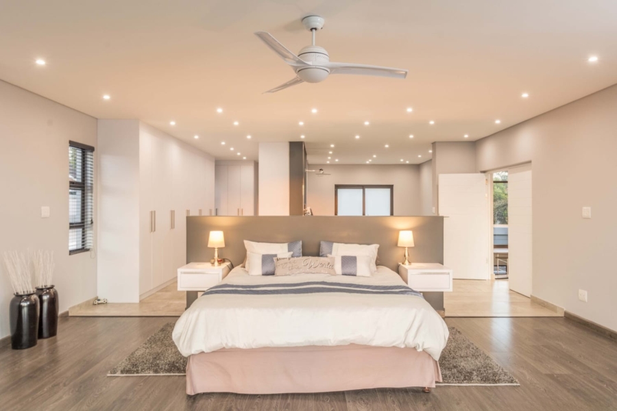 5 Bedroom Property for Sale in Beacon Bay Eastern Cape